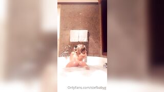 Stefanie Gurzanski Nude Bathtub Porn Video Leaked