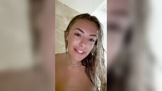 Corinna Kopf Nude Onlyfans Shower Video Leaked