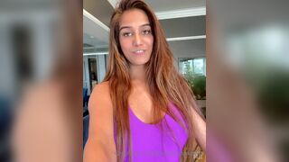 Poonam Pandey Indian Slut With Long hair Teasing Her Boobies OnlyFans Video