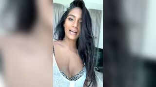 Poonam Pandey Big Tity Indian Live Leaked Onlyfans Video