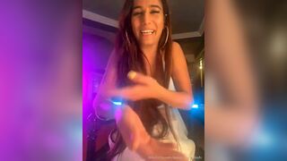 Poonam Pandey Showing Off Her Tits While Chattiing WIth Fans in Disco Light Video