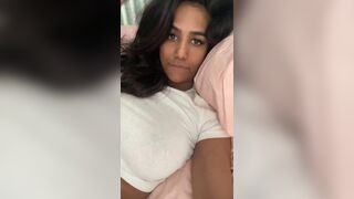 Poonam Pandey Exposed Her Sexy Figure While Laying on Bed Onlyfans Video