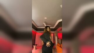 Poonam Pandey Long Hair Indian Shows Her Big Tits Leaked OnlyFans Video