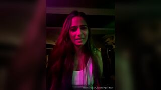 Poonam Pandey Indian Babe With Big Nipple Talking to her Fans Onlyfans Video