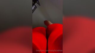 Babyfacedhoe SHowing Her Big Tits and Pussy in Disco Light Onlyfans Video