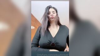 Pikuuforever Sexy Thot With Massive Ass Teasing OnlyFans Video