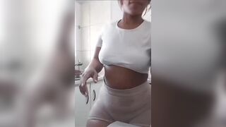 Fat Ass Ebony Working In The Kitchen While Twerking And Teasing Video