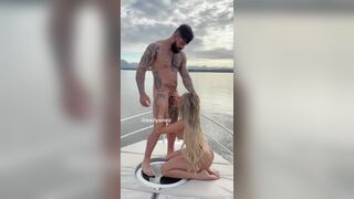 Karlyane Menezes sucking his friend in the outdoor speedboat