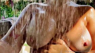 Paigevanzant Showing Nude Nipples And Booty Taking Shower Outdoor Onlyfans Video