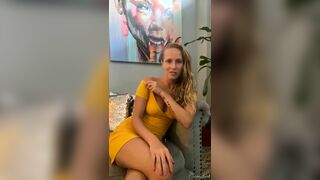 Shannon Blonde Beauty Live Stream Video
