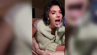 Lizbetheden Hot Babe Sucking Dildo Deepthroat Teasing OnlyFans Video