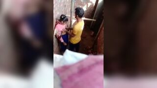 Girlfriend secretly gave blowjob to boyfriend on construction site
 Indian Video