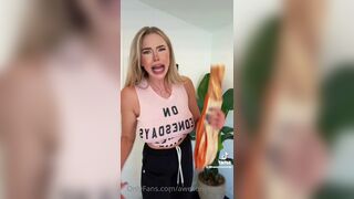 Awesomeantjay OnlyFans Model Teasing Tits On TikTOk Video