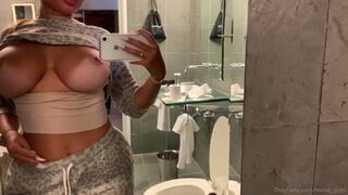 Maria Gjieli Shows Her Big Boobs In The Washroom Onlyfans Video