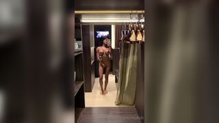 Nursh Shows Her Curvt Booty and Tits While Naked in Mirror Onlyfans Video