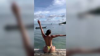 Malejandraq Takes Off her Bikini in Public Onlyfans Video