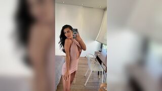 Iamkathleen Shows Amazing Hot Figure after Trying on New Cloths Onlyfans Video