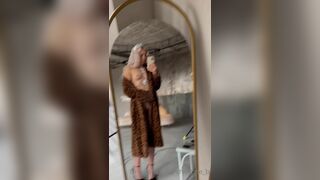 Christine_b Showing her Amazing Figure and Tits in Mirror Onlyfans Video