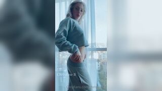 Christine_b Petite Girl Strip Teasing in Morning Onlyfans Video