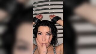 RaileyTV Short Haired Gets Tied Up and Used a Toy On her Pussy Onlyfans Video