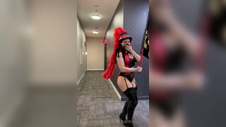 onlyisla Expposed her Massive Booty and Amazing Figure in Cosplay Onlyfans Video