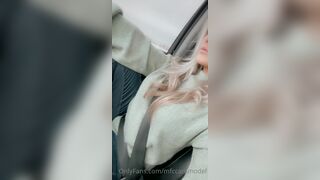 MFCCamModel Teases Her Fans While Driving Onlyfans Video