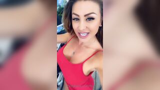 Francety Shows her Curvy Tits in Public Washroom Onlyfans Video