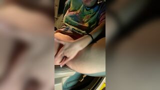 Horny Teen Rubs A Vibrator On Big Clit And Fingering Hard Till Cum Video