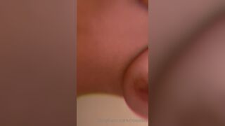 Roxiesin Pretty Thot Shows Big Tits And Hard Nipples Onlyfans Video