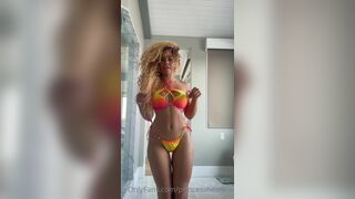 Princesshelayna Pretty Curly Haired Takes Off her Clothes and Wearing Sexy Bikini Onlyfans Video