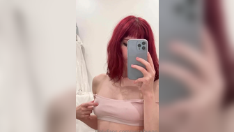 Norafawnn Teasing And Touching Nipples Leaked Onlyfans Video