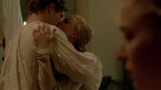 Gorgeous HD Rebecca Ferguson – White Queen 2013 Nude 2 Sex Scenes