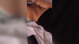 Grealisisters Showing Her Sexy FIgure and Booty Onlyfans Video
