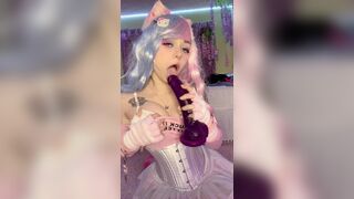 Top DripX Of Cosplay Sucking And Masturbating Her Pussy