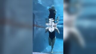 Amanda Cerny Topless Pool Strip Onlyfans Video