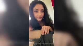 Jasminx Making Her Bf Horny By Playing With His Dick While He Is Playing Game Onlyfans Video