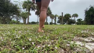 Naughty PAWG Exposed her Sexy Tigh and Feets While Naked at Outdoor Video