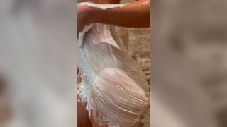 Demi Rose Mawby Nude Soapy Shower Video Leaked