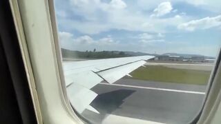 Naughty slut making her boyfriend cum in a plane.