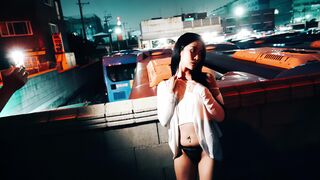 Korean Bomi (Girl Crush) KPop Love to Shows her Sexy Figure at Night Video