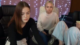 Anabel054 Let Her friends Playing With Her Soft Boobs Before Teases Their Pussy Live Onlyfans Video