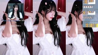 Woohankyung Blow Her Skirt While Dancing Teasing Video