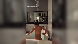 Realmira_xo Gets Butt Cheeks and Boobs Exposed While Naked in Bathtub Video