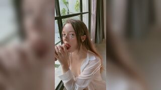 Magic_alice Cute Teen Baby Enjoy Sucking a Dildo While No one at Home Onlyfans Video