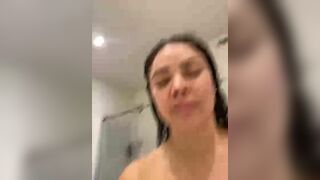 Kristina Rose Naughty Milf Talking to Her Fans While Naked in Bathroom Live Video