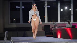 Stallionshit Exposed her Bubble Butt While in Catwalk Show Onlyfans Video
