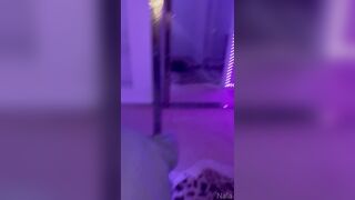 Nalafitness Twerking her Booty After Showing off her New Sex Toys VIdeo