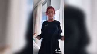 NalaFitness Red Head Shows Ass While Doing Hot Tiktok Dance Video