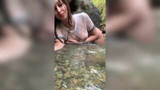 LatinaTeen Exposed her Nipples and Ass After Getting Wet at Outdoor Onlyfans Video
