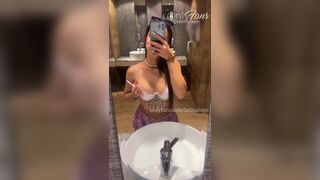 LatinaTeen Boob Drop in Mirror Onlyfans Video
